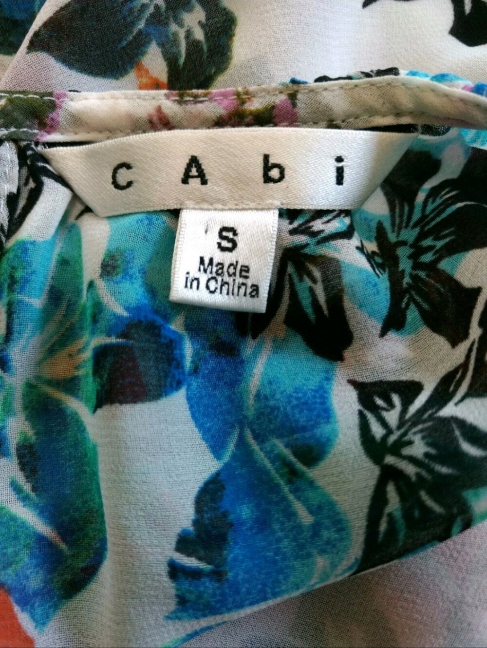 CAbi Eliza Floral Print Blouse #872 Small - Picture 6 of 7